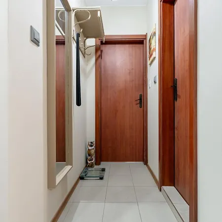 Apartment Spacious Family | Free Street Parking